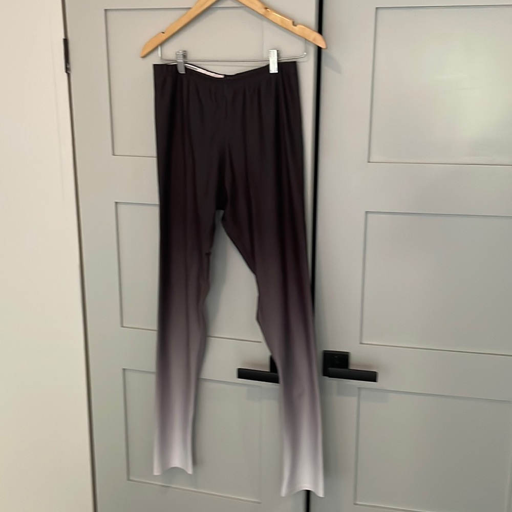 Brave New Look leggings